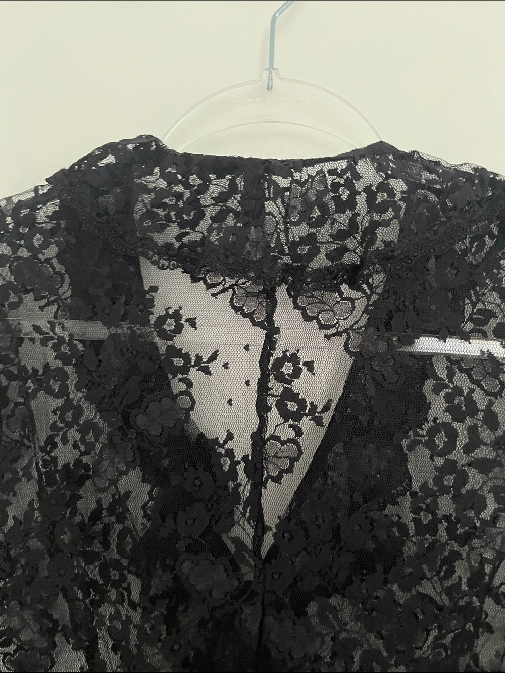 Sheer Black Lace Long-Sleeve Women's Top - Picture 7 of 8